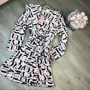 NWT Juicy Couture Plush Robe